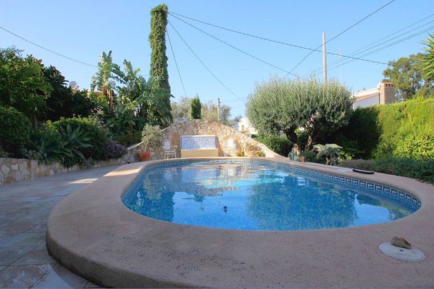 Foto 2 de Venta de casa en El Montgó de 3 habitaciones con terraza y piscina