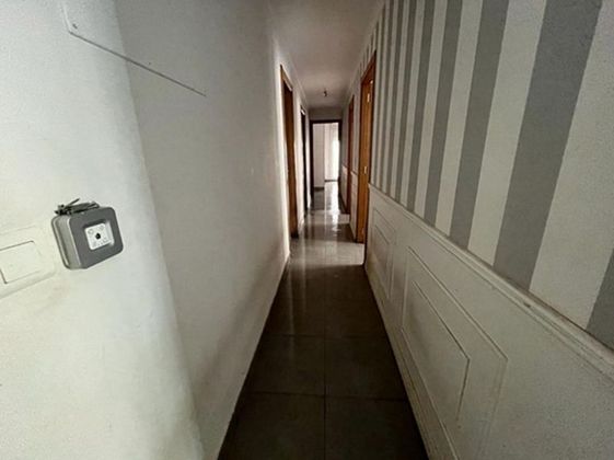 Foto 2 de Venta de piso en Pego de 2 habitaciones con terraza y ascensor