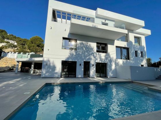 Foto 1 de Xalet en venda a Zona Puerto Blanco - Maryvilla de 4 habitacions amb terrassa i piscina