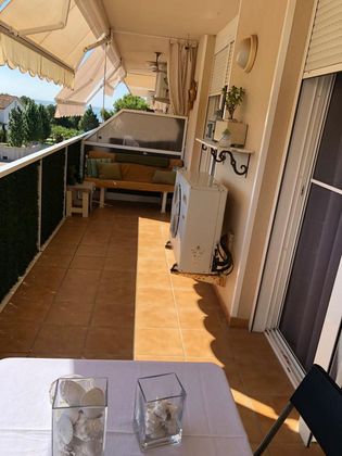 Foto 1 de Piso en venta en calle Alberedes del Garbí de 2 habitaciones con terraza y piscina