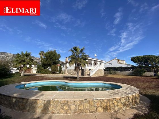 Foto 1 de Venta de casa en Montsià de Mar de 3 habitaciones con terraza y piscina
