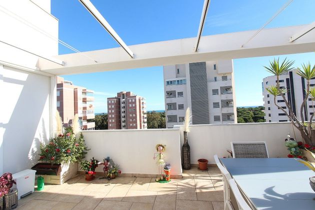 Foto 1 de Venta de ático en Puerto Deportivo de 3 habitaciones con terraza y piscina