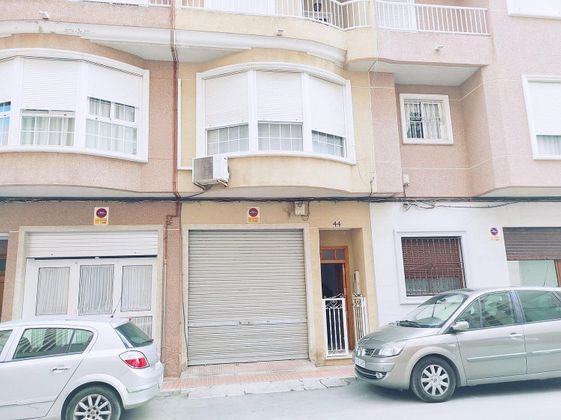 Foto 1 de Dúplex en venda a Callosa de Segura de 3 habitacions amb terrassa i garatge