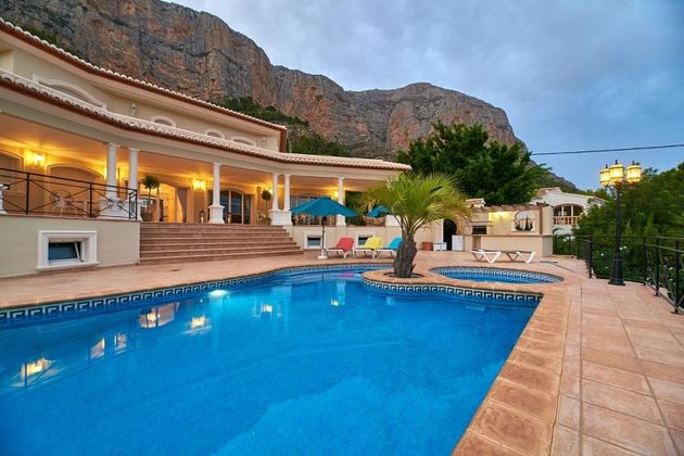 Foto 1 de Casa en venda a Montgó - Partida Tosal de 7 habitacions amb terrassa i piscina