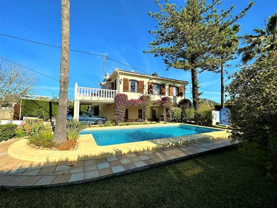 Foto 2 de Casa en venta en calle Del Xari de 8 habitaciones con terraza y piscina