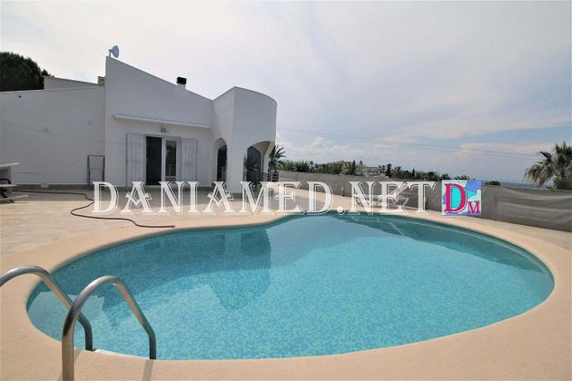 Foto 2 de Casa en venda a Pego de 3 habitacions amb terrassa i piscina