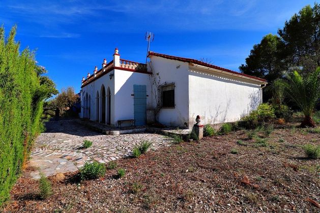 Foto 1 de Casa rural en venda a Alcalalí de 4 habitacions amb terrassa i piscina
