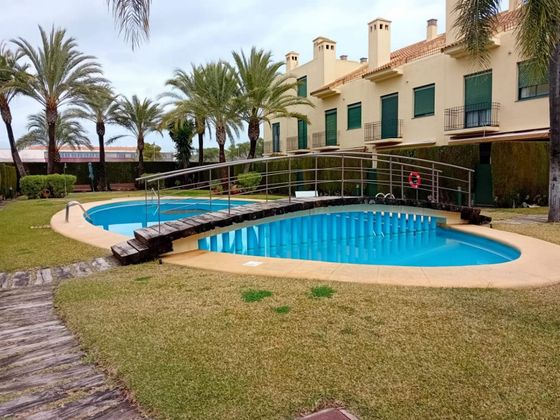 Foto 1 de Venta de casa en Arenal de 4 habitaciones con terraza y piscina