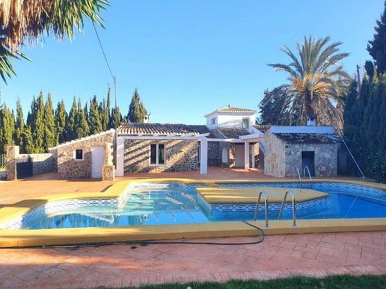 Foto 1 de Casa rural en venta en La Xara - La Sella - Jesús Pobre de 4 habitaciones con terraza y piscina