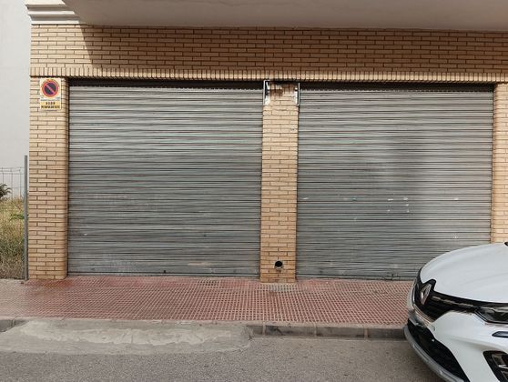 Foto 2 de Local en venda a calle Del Almajal amb garatge