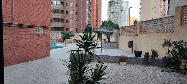 Foto 1 de Piso en venta en Rincón de Loix de 2 habitaciones con piscina y ascensor