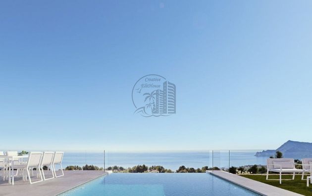 Foto 2 de Chalet en venta en Altea la Vella de 4 habitaciones con terraza y piscina