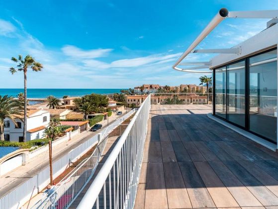 Foto 1 de Piso en venta en calle Riu Algar de 3 habitaciones con terraza y piscina
