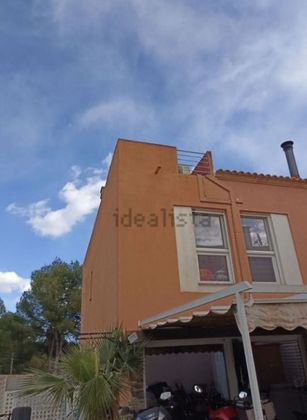 Foto 1 de Venta de casa en calle Poeta Zorrila de 3 habitaciones con terraza y jardín