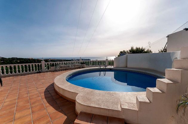 Foto 2 de Casa en venda a Zona de Mascarat de 6 habitacions amb terrassa i piscina