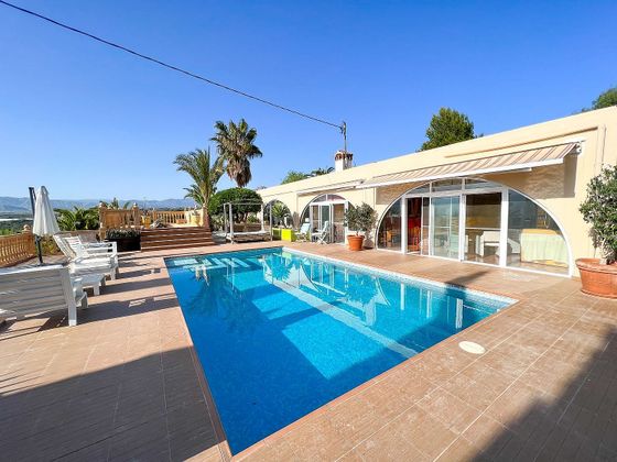 Foto 1 de Casa en venda a Bonalba-Cotoveta de 5 habitacions amb terrassa i piscina