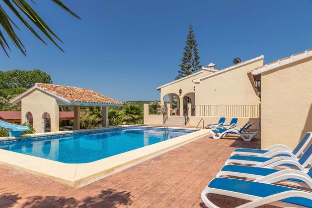 Foto 2 de Casa en venta en Partides comunes - Adsubia de 10 habitaciones con terraza y piscina