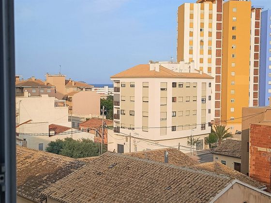 Foto 2 de Venta de piso en Villajoyosa ciudad de 2 habitaciones con terraza y aire acondicionado