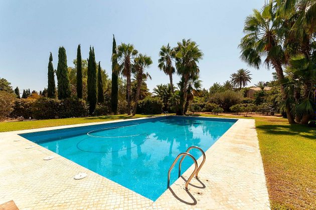 Foto 2 de Chalet en venta en Almajada-Ravel de 4 habitaciones con terraza y piscina