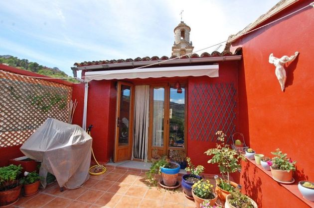 Foto 2 de Casa en venda a Vall de Gallinera de 3 habitacions amb terrassa i piscina