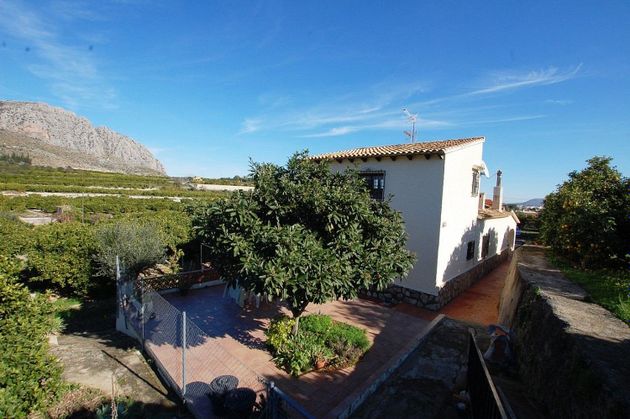 Foto 2 de Xalet en venda a Beniarbeig de 3 habitacions amb terrassa i jardí