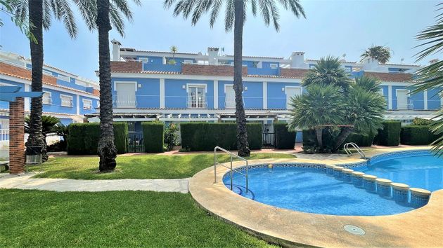 Foto 2 de Casa en venta en Poblets (els) de 2 habitaciones con terraza y piscina