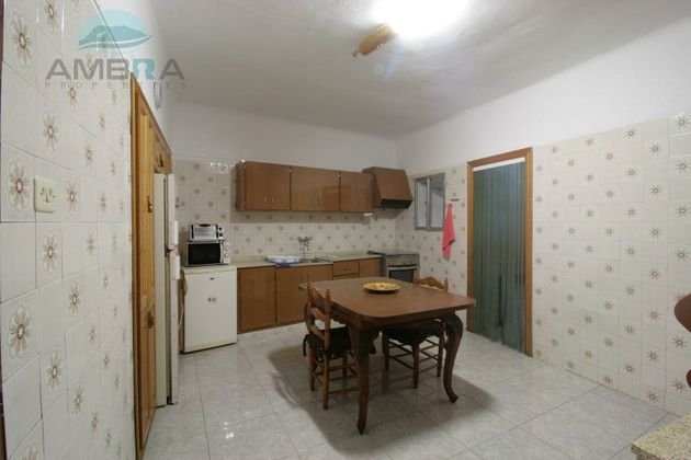 Foto 2 de Venta de casa en Vall de Gallinera de 4 habitaciones con terraza y garaje