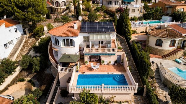 Foto 1 de Venta de casa en Benissa de 3 habitaciones con terraza y piscina