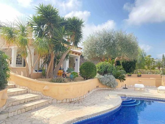 Foto 1 de Venta de casa en Benissa de 4 habitaciones con terraza y piscina