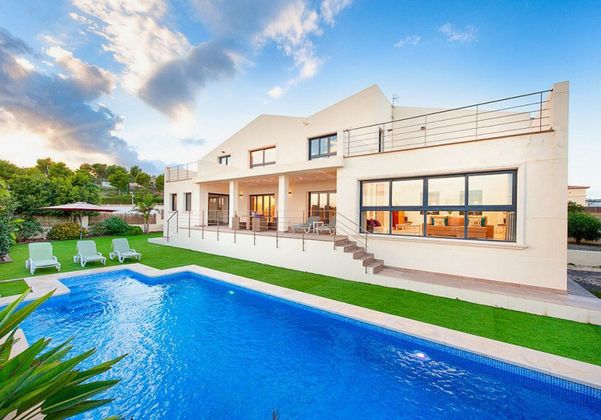 Foto 1 de Casa en venda a Benimeit - Tabaira de 4 habitacions amb terrassa i piscina