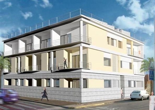Foto 1 de Dúplex en venda a Beniarbeig de 3 habitacions amb terrassa i balcó
