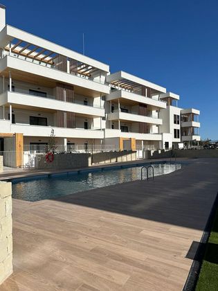 Foto 2 de Piso en alquiler en calle Pedagoga Amelia Asensi Beviá de 2 habitaciones con terraza y piscina