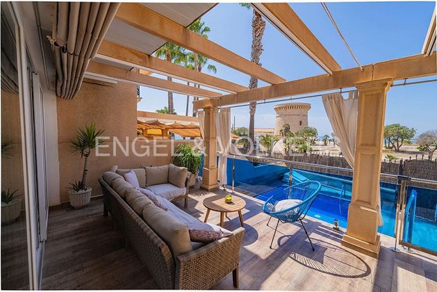 Foto 1 de Casa adossada en venda a calle Dels Morros Alts de 4 habitacions amb terrassa i piscina