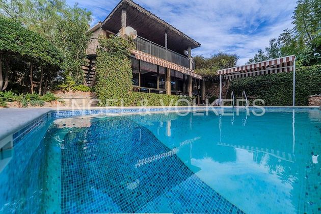 Foto 1 de Casa en venda a Vistahermosa de 3 habitacions amb terrassa i piscina