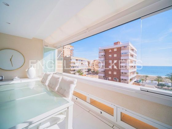 Foto 2 de Dúplex en venda a calle San Sebastian de 3 habitacions amb terrassa i piscina