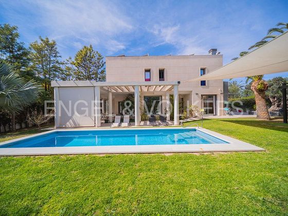 Foto 2 de Xalet en venda a Almajada-Ravel de 5 habitacions amb terrassa i piscina