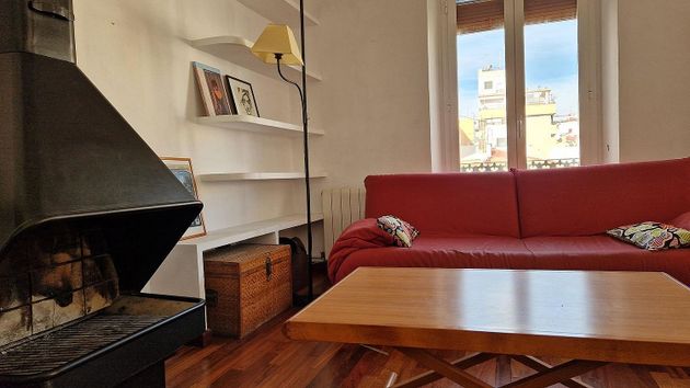 Foto 2 de Àtic en venda a Centro - Alicante de 3 habitacions amb terrassa i calefacció