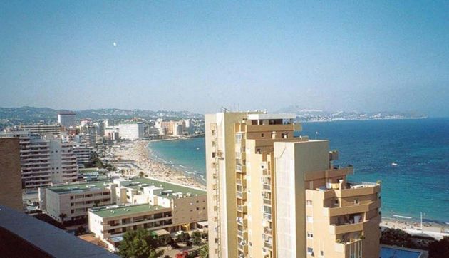 Foto 1 de Venta de piso en calle Gibraltar de 3 habitaciones con terraza y piscina