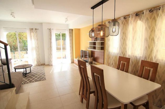 Foto 2 de Casa en venta en Zona Puerto Blanco - Maryvilla de 3 habitaciones con terraza y piscina