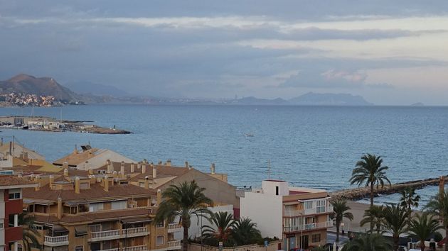 Foto 1 de Àtic en venda a Campello Playa de 3 habitacions amb terrassa i piscina
