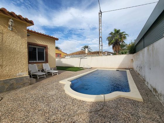 Foto 2 de Casa en lloguer a calle Ensenada de 3 habitacions amb terrassa i piscina