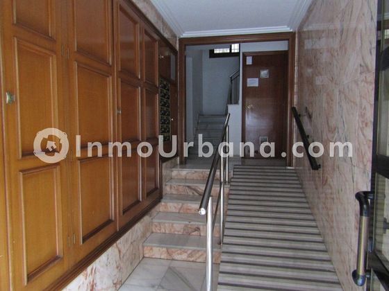 Foto 2 de Piso en venta en Pont Nou - Corazón de Jesús de 4 habitaciones con garaje y balcón