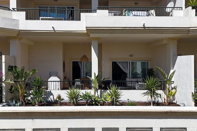 Foto 1 de Piso en venta en calle Pagell Mascarat de 2 habitaciones con terraza y piscina