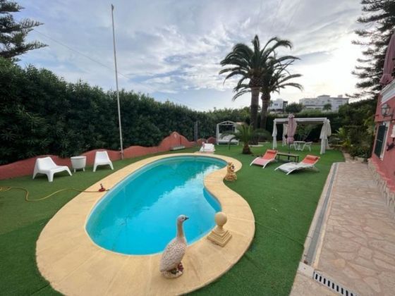 Foto 2 de Venta de chalet en Zona Levante - Playa Fossa de 4 habitaciones con terraza y piscina