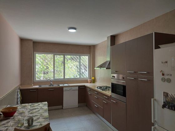 Foto 1 de Chalet en venta en Tibi de 4 habitaciones con terraza y jardín