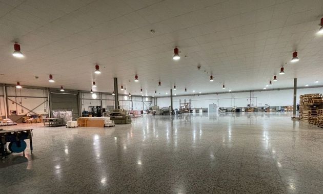 Foto 2 de Venta de local en Almoradí con aire acondicionado