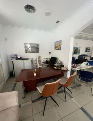Foto 1 de Oficina en venda a Ensanche - Diputación amb terrassa i garatge