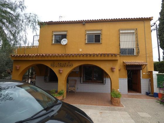 Foto 2 de Xalet en venda a Villafranqueza de 6 habitacions amb terrassa i piscina