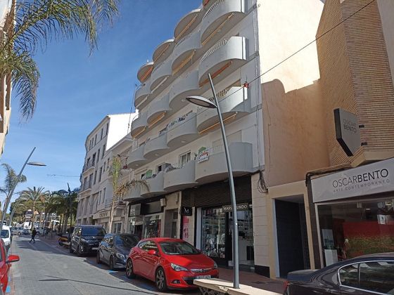 Foto 1 de Pis en venda a Casco Urbano de 2 habitacions amb terrassa i balcó