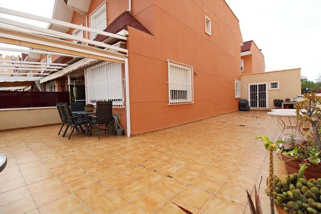 Foto 1 de Casa en venda a Ciutat Universitària de 4 habitacions amb terrassa i piscina